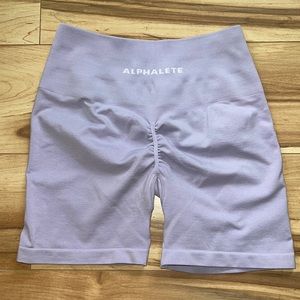 *NWT* alphalete amplify short 4.5” - misty lilac size SMALL